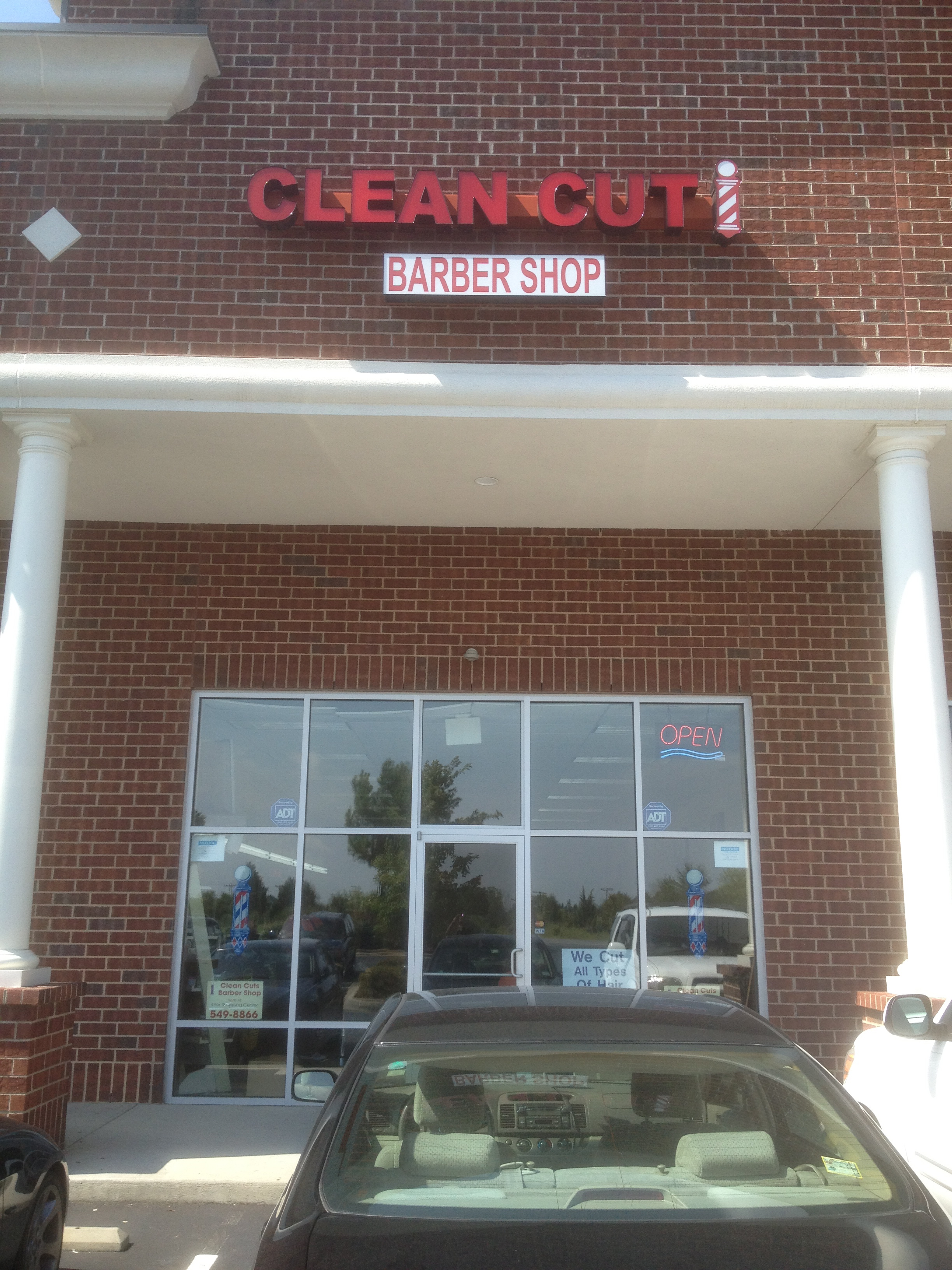 Cleancuts Barbershop & Lounge